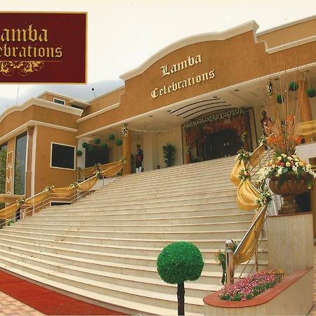 那格浦尔 Lamba Celebrations酒店 外观 照片