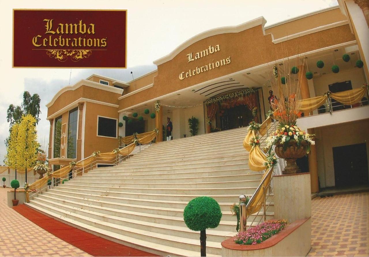 那格浦尔 Lamba Celebrations酒店 外观 照片